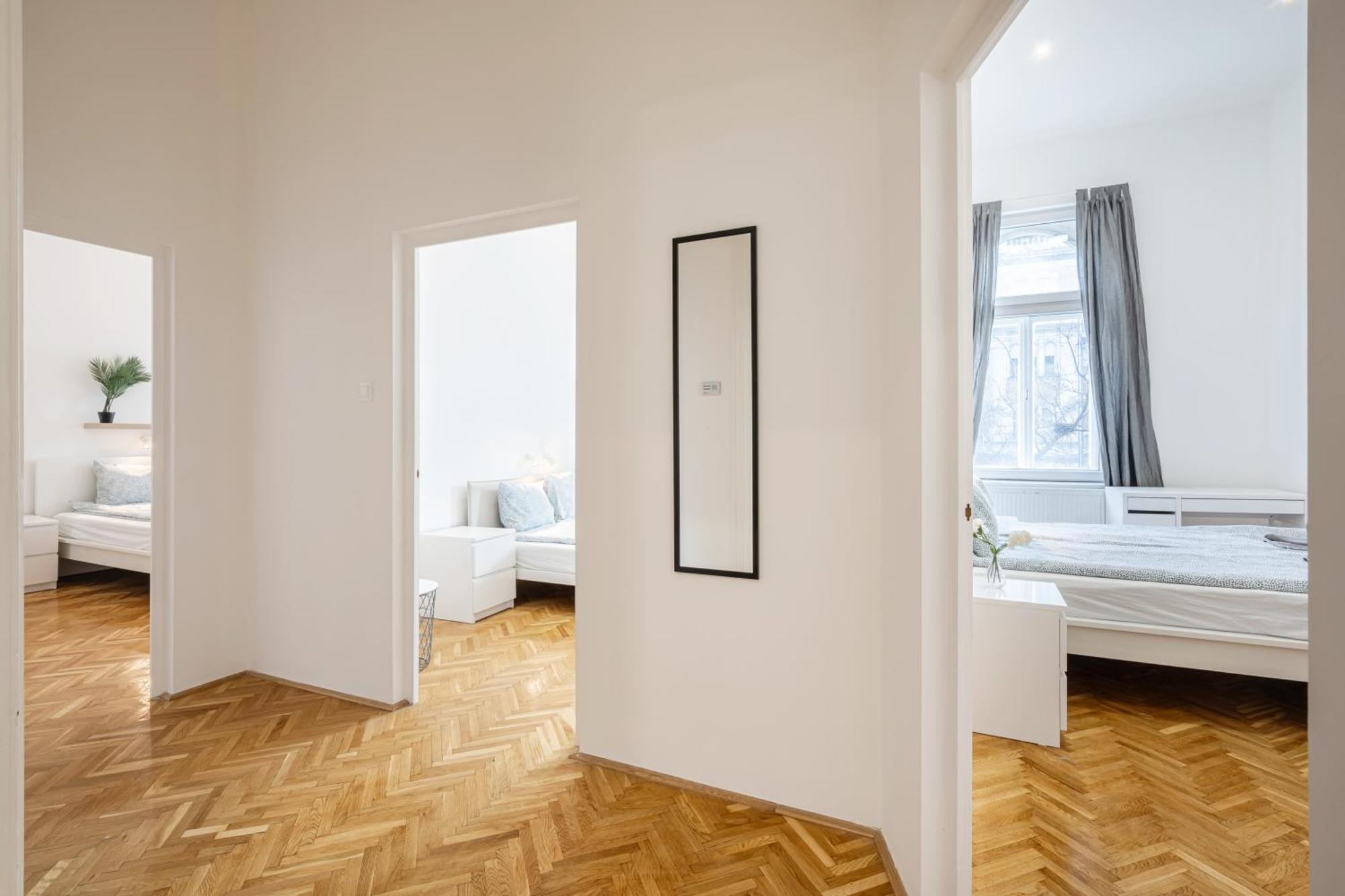 Luxurious Downtown Family Suite 布达佩斯 外观 照片